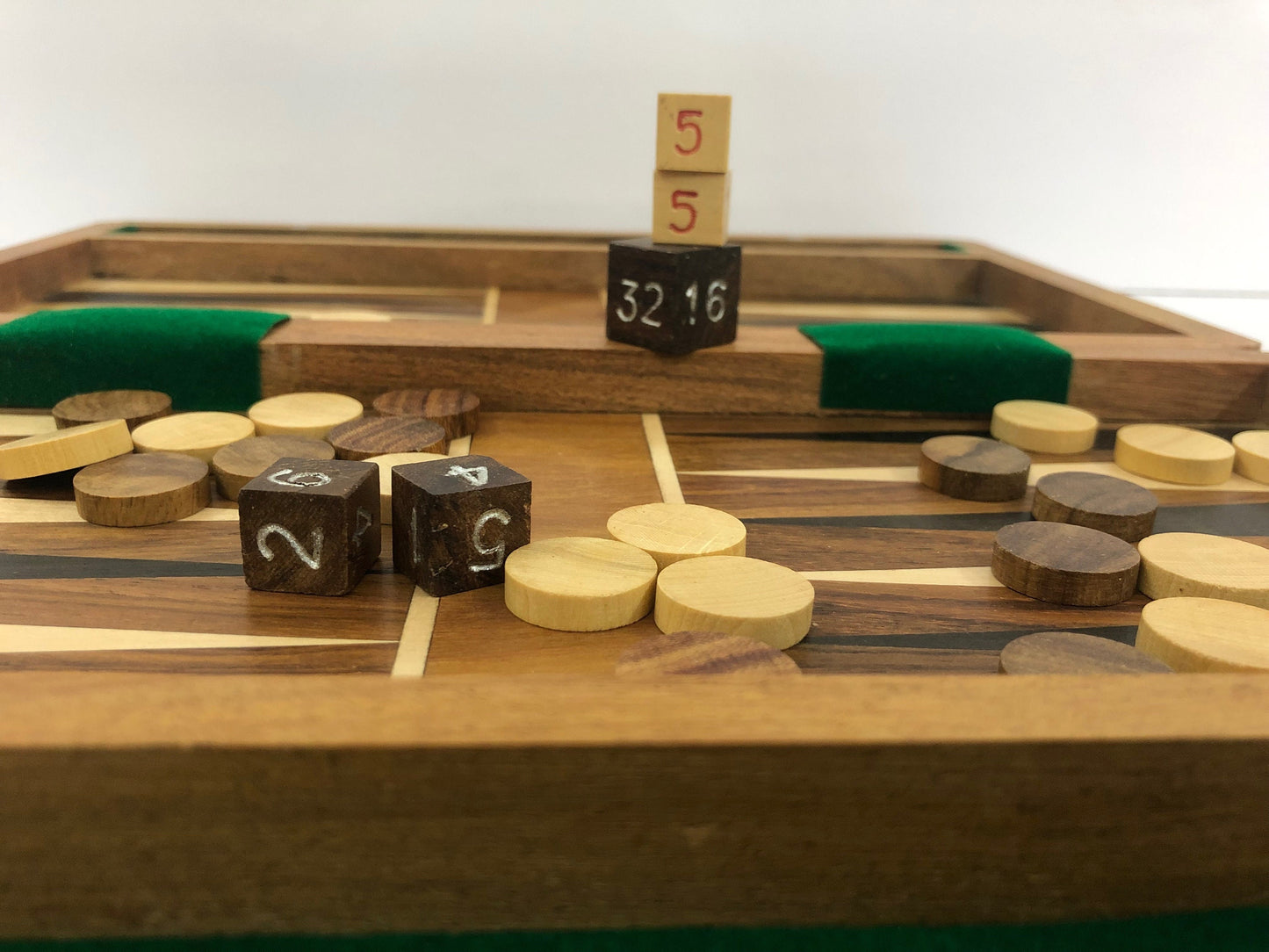 Backgammon Set board game in Sheesham and Box wood with Board,Dice & Stones - 12" Magnetic lock