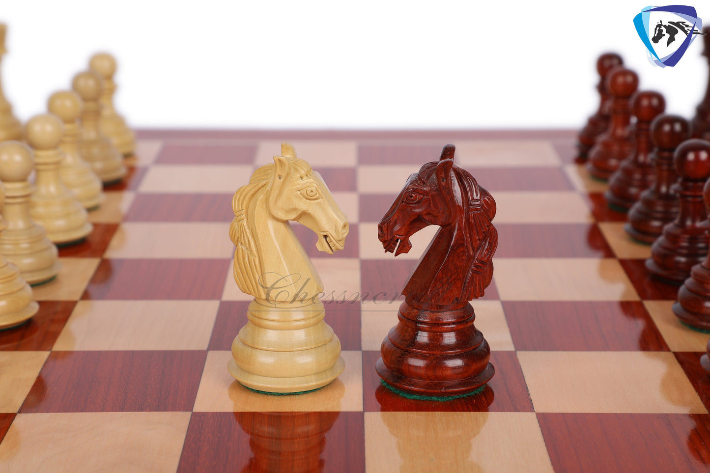 4.5" Luxury Staunton Bud Rosewood & Boxwood Chess pieces Set- COLUMBIAN Luxury- Triple Weighted 2 Extra queens- 4Q