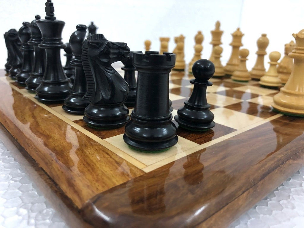 Club Staunton boxwood chess pieces Set in - King 3.75"  Weighted 2 Extra Queens- Black Dyed Boxwood