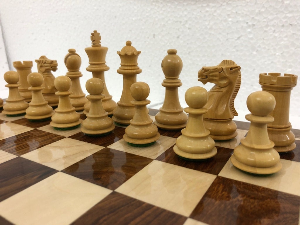 Club Staunton boxwood chess pieces Set in - King 3.75"  Weighted 2 Extra Queens- Black Dyed Boxwood