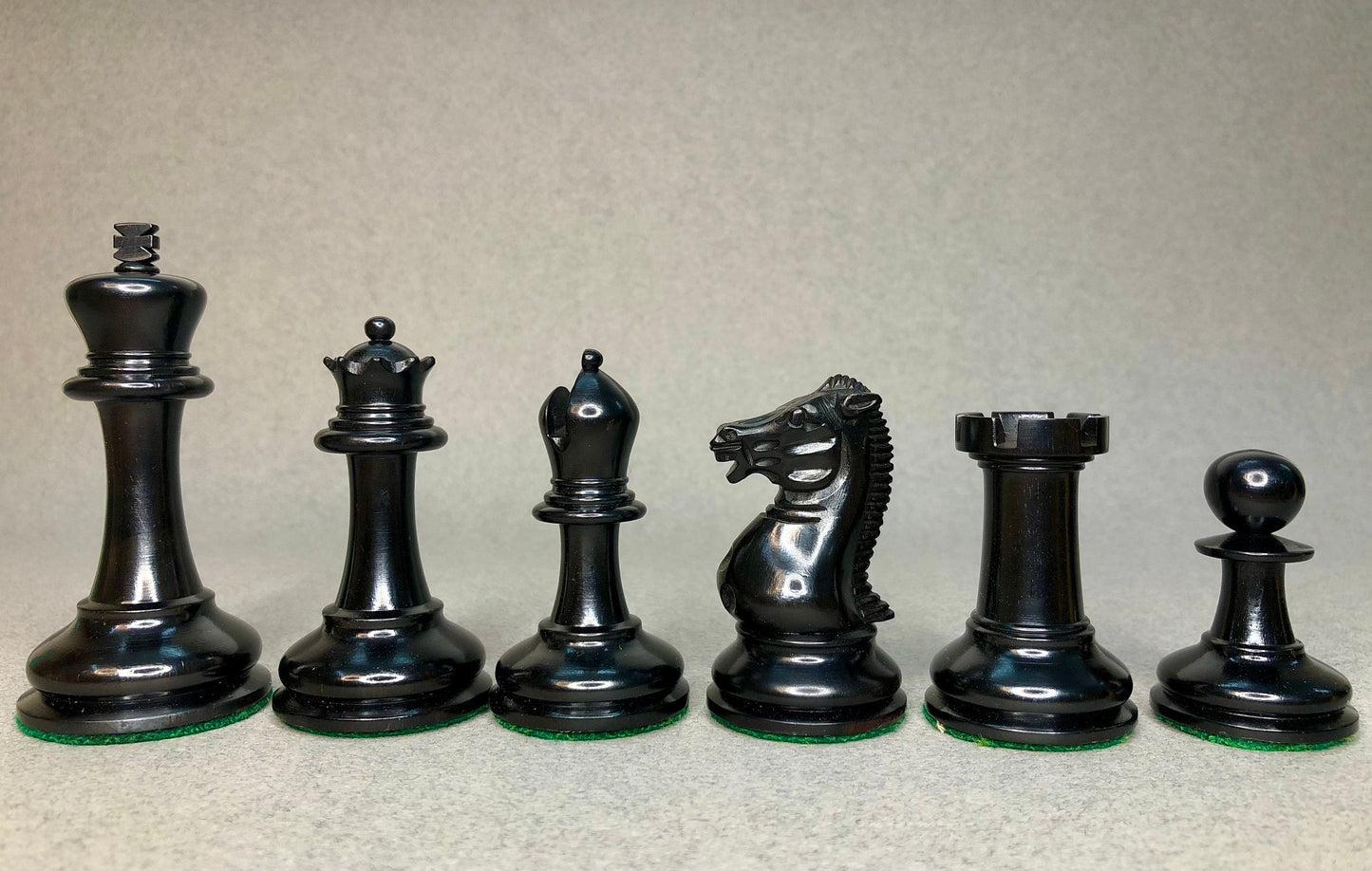 1854 Reproduction Walter Grimshaw Circa 3.5" Staunton Chess Pieces Set in Antiqued Boxwood & Ebony wood- Weighted Extra queens + Storage.