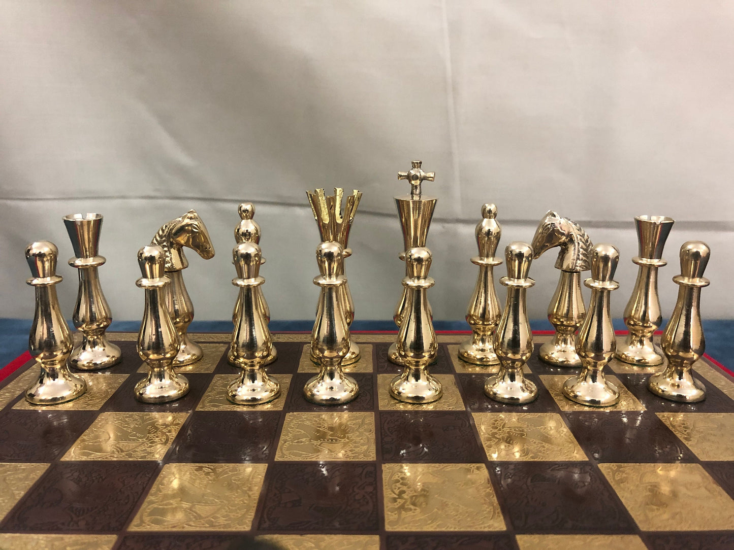 14" Brass Metal Chess Set with Brass chess Board and velvet storage box King 3.5" classical design gold & black glossy pieces.