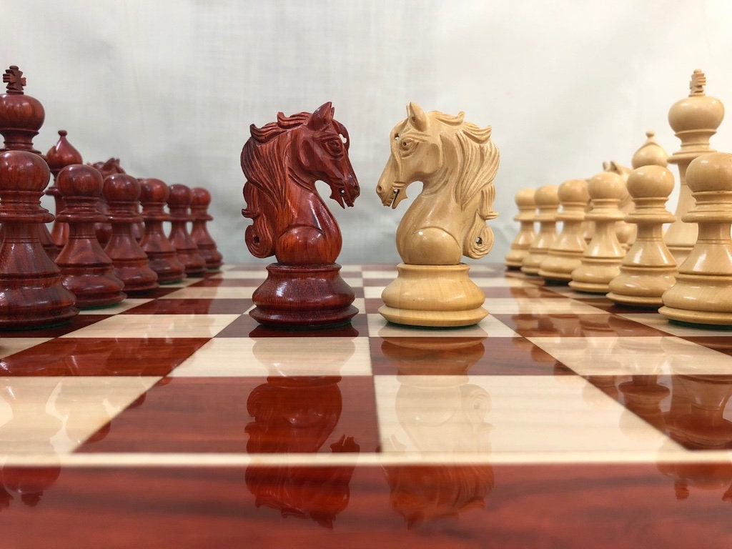 4.5" Luxury Staunton Bud Rosewood & Boxwood Chess pieces Set- Spartan Luxury Double Weighted 2 Extra queens- 4Q
